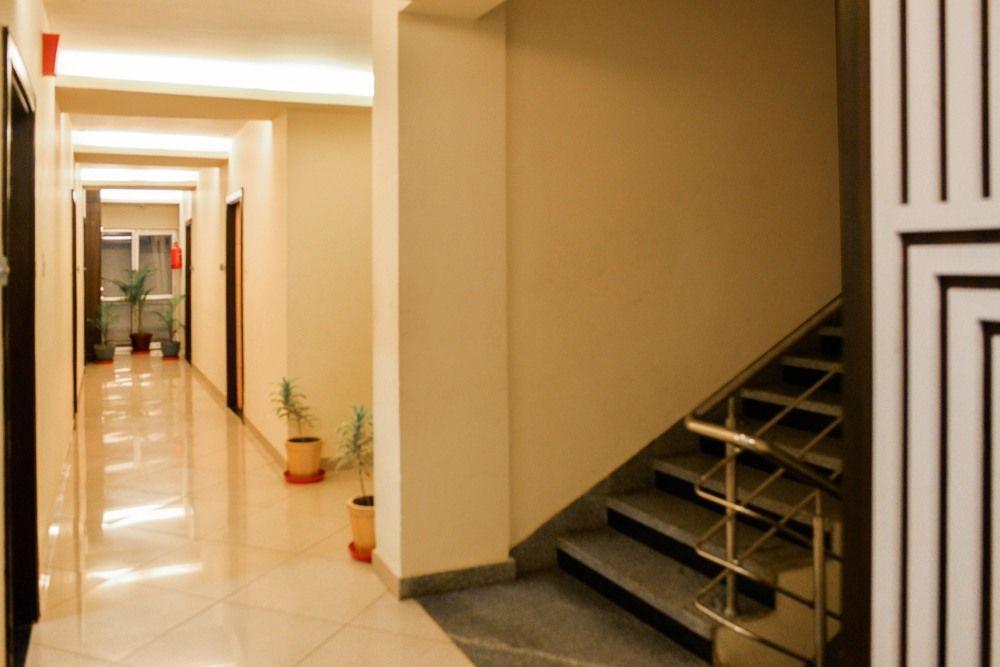 Hotel Janki International By Keymagics Benares Buitenkant foto