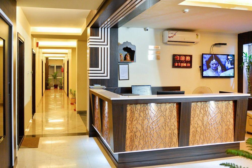 Hotel Janki International By Keymagics Benares Buitenkant foto