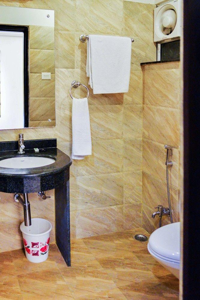 Hotel Janki International By Keymagics Benares Buitenkant foto