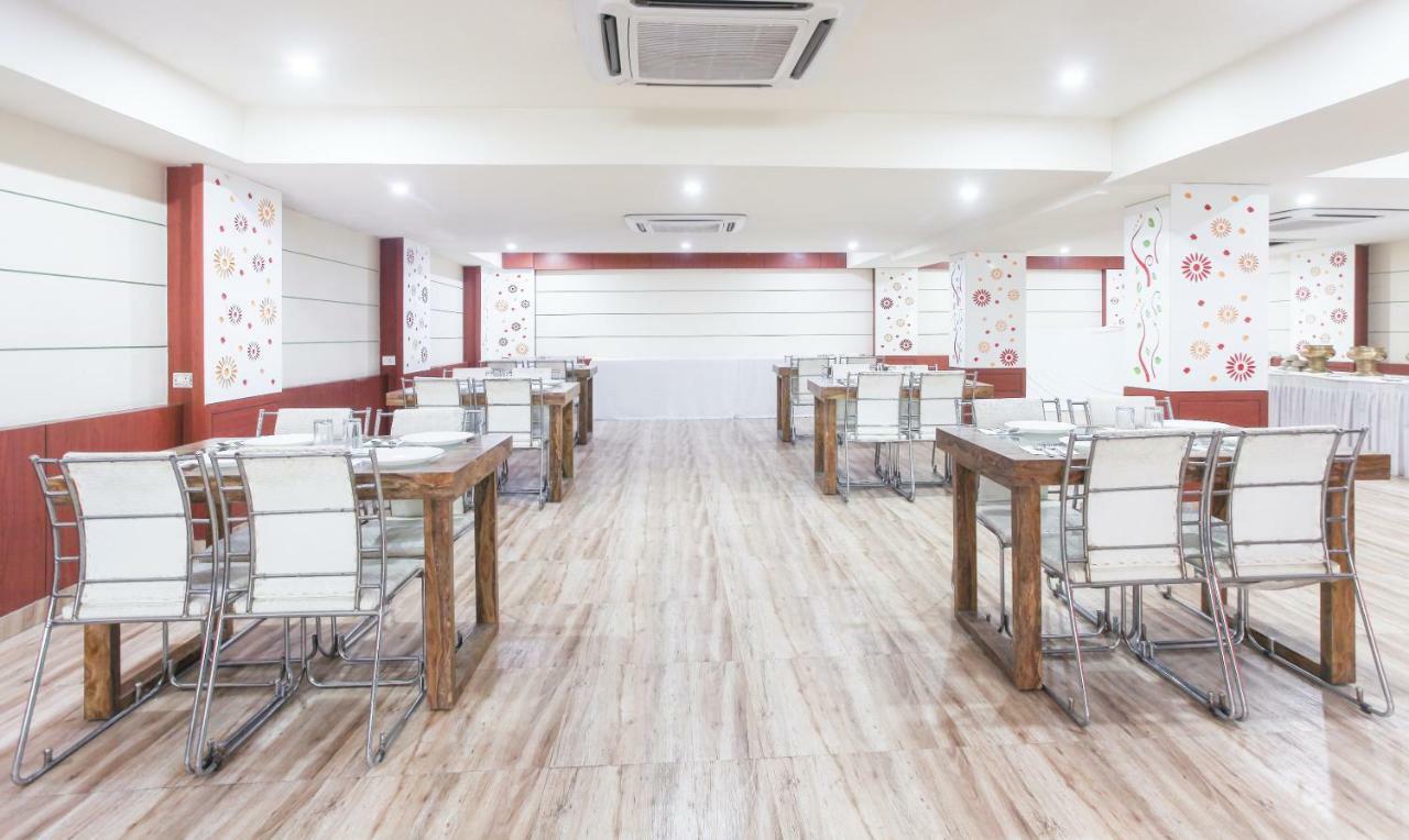 Hotel Janki International By Keymagics Benares Buitenkant foto