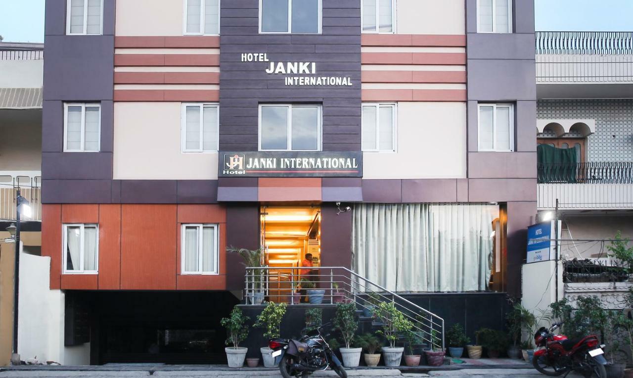 Hotel Janki International By Keymagics Benares Buitenkant foto